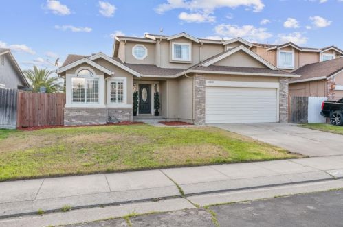 16255 Saguaro Ln, Lathrop, CA 95330-9673