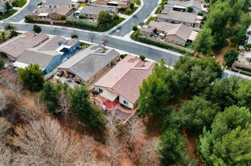 1562 Green Creek Trl, Beaumont CA  92223-7364 exterior