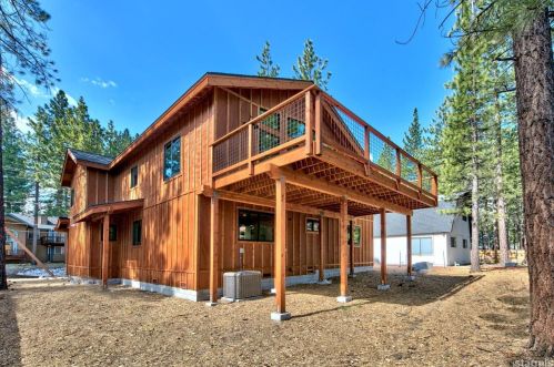 1193 Golden Bear Trl, South Lake Tahoe, CA 96150-4555