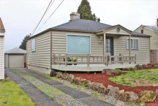 8229 California Ave, Seattle, WA 98136-2320