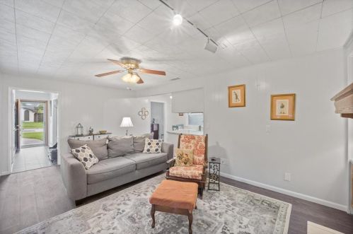 432 Malden Dr, Richardson TX  75080-4538 exterior