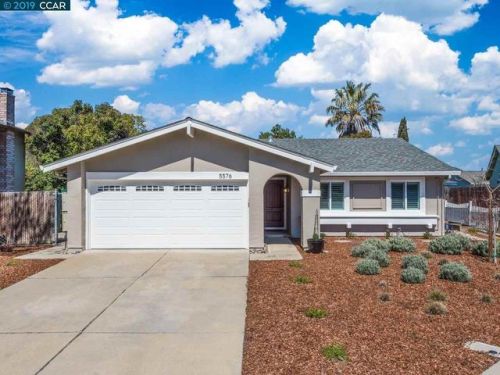 5576 Greenwich Ave, Livermore CA  94551-1250 exterior