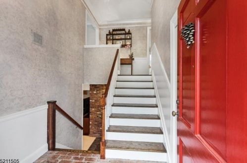 29 Chestnut Ave, Bernardsville, NJ 07924-1701