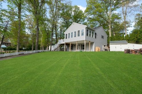 65 Alan Ave, Glocester, RI 02859-2802