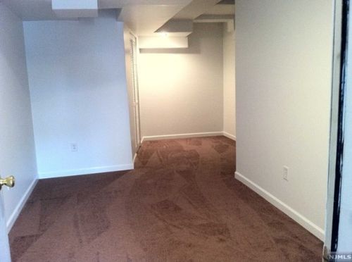 36 Pasadena Pl, Paterson NJ  07506-3412 exterior