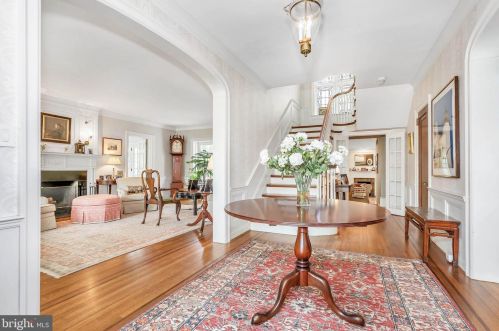 2303 11th St, Wilmington, DE 19805-2605