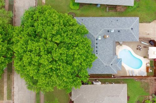 2209 Aspen St, Richardson TX  75082-3323 exterior