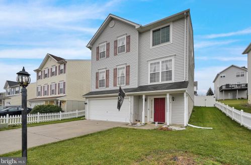 5 Dunmore Dr, Hanover, PA 17331-8660