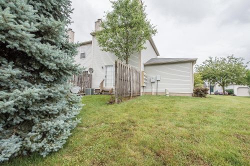 233 Malloy Ln, Blacklick, OH 43004-9355