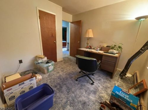 26 Hillsdale Dr, Wantage NJ  07461-4026 exterior