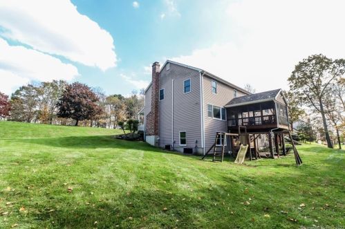 13 Rajcula Farm Rd, Brookfield Center CT  06804-1200 exterior