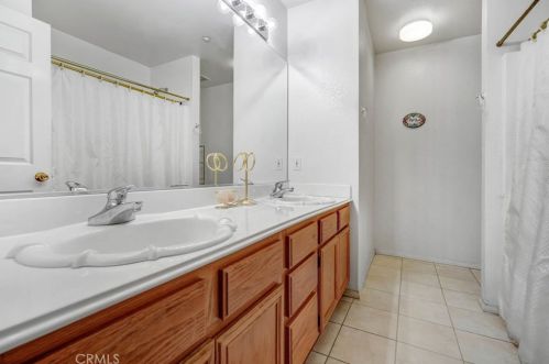 922 Morgan Ct, Redlands CA  92374-1818 exterior