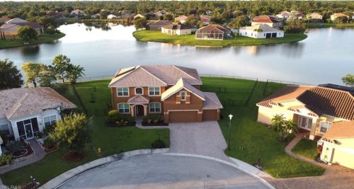 2162 Rusty Fig Ct, Naples, FL 34120-7519