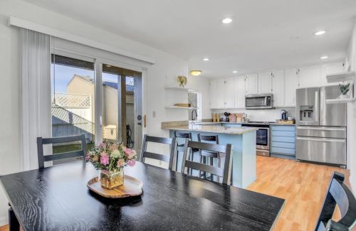 4200 Comet Cir, Union City CA 94587-4026 exterior