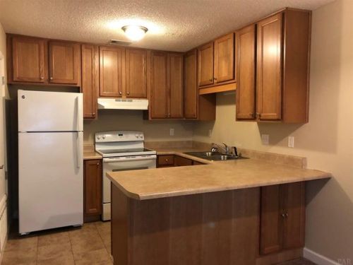 6346 Fairfield Dr, Pensacola, FL 32506-7413