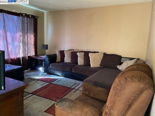 1439 Mondana Pl, West Pittsburg, CA 94565-5115