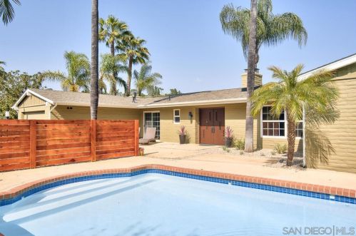 4308 Mayapan Dr, La Mesa CA  91941-7142 exterior