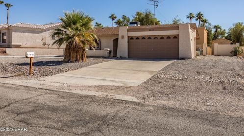 2440 Baron Dr, Lake Havasu City, AZ 86403-6804