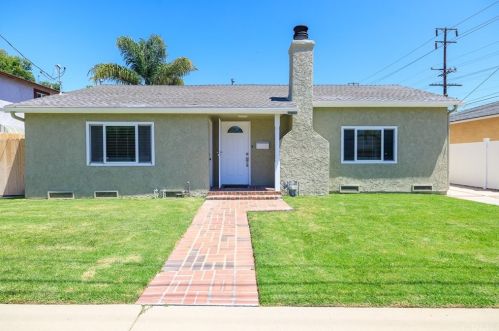 2407 251st St, Lomita, CA 90717-2008