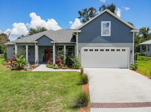 1103 Lindley Cove Cir, Deland, FL 32724-4125