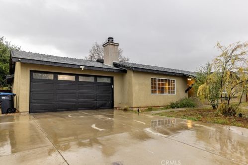 3179 Waco Ave, Simi Valley, CA 93063-1715