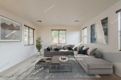 99 Palomino Dr, Gilbert, AZ 85296-2850