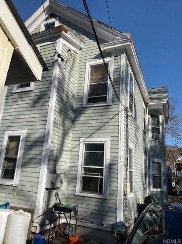 16 Gray St, Poughkeepsie NY exterior