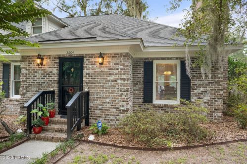 2604 Joshua Cir, Beaufort, SC 29902-6071