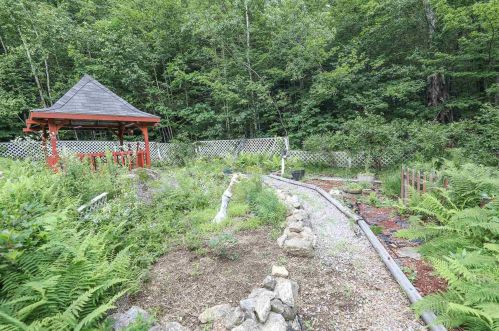 4070 Washington Rd, Washington NH  03280-3231 exterior