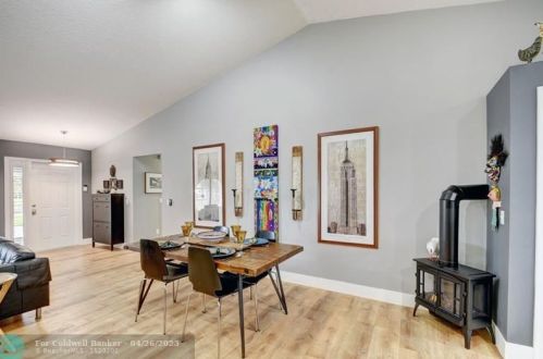 16217 93rd Rd, Town Of Loxahatchee Groves FL  33470-5177 exterior