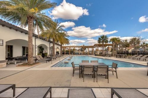 8148 Chilton Dr, Orlando FL 32836 exterior