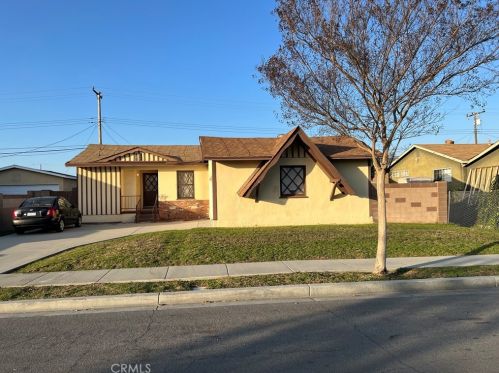 5901 Lemon Ave, Cypress CA  90630-3240 exterior