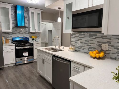 2576 45, Milwaukee WI 53219-3204 exterior