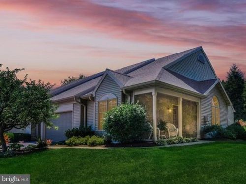 86 Deer Ford Dr, Lancaster, PA 17601-5608