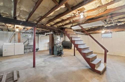 53 Cedar Grove Ave, United States Coast Guard Ac CT  06320-3732 exterior