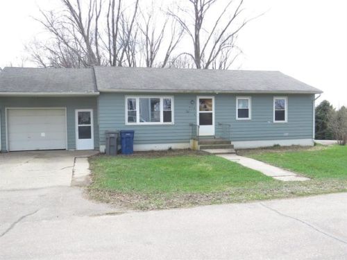 430 Catherine St, Oyens, IA 51045-7702