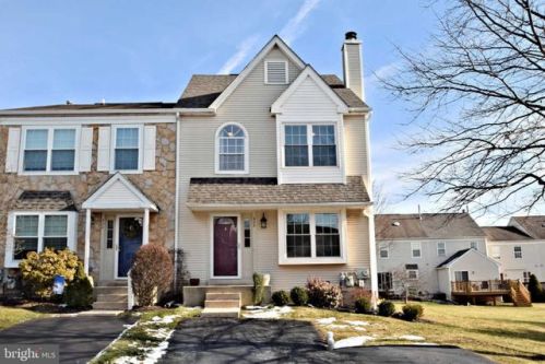 300 Countryside Ct, Collegeville PA  19426-1743 exterior