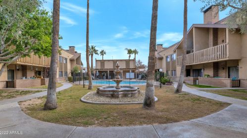 5350 Central Ave, Phoenix AZ  85012-1448 exterior