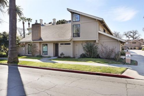 608 College St, Woodland, CA 95695-3969