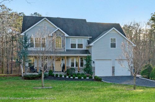 5013 Hurley Pond Rd, Belmar, NJ 07719-9638