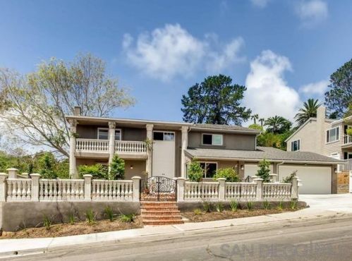 5122 Edgeworth Rd, San Diego, CA 92109-1429