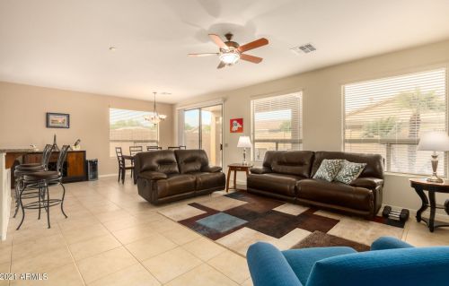 24815 Sedona Dr, Chandler, AZ 85248-7353