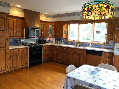 15 David Ct, West Islip NY  11795-3503 exterior