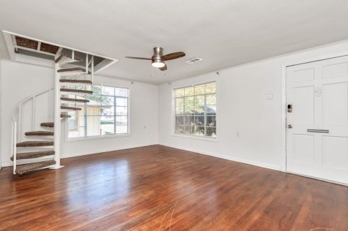 116 Oak St, Deer Park TX  77536-4102 exterior