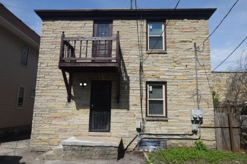 1338 43rd St, Milwaukee WI  53208-2723 exterior