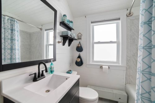 312 40th Ave, Duluth MN  55804-2132 exterior