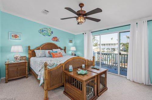 2852 York Rd, Saint James City FL  33956-2295 exterior