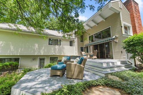 26 Garden Ridge Rd, Chappaqua, NY 10514-3801