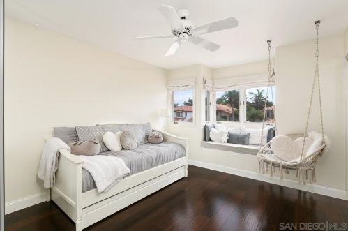 4780 Tarantella Ln, San Diego CA  92130-2466 exterior