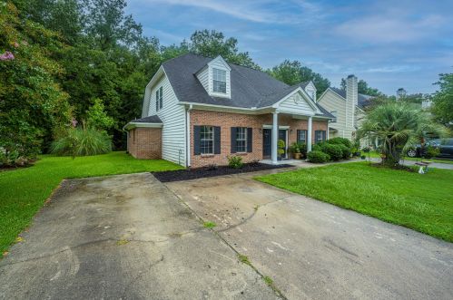 3236 Queensgate Way, Mount Pleasant, SC 29466-6989